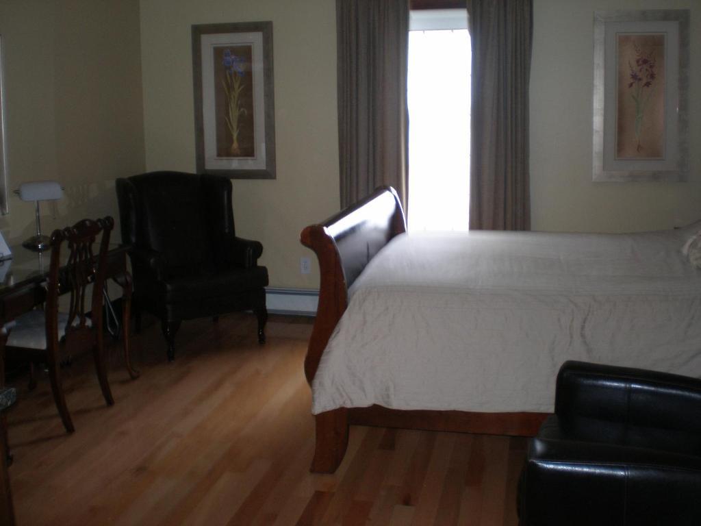Spanish Bay Inn, Canada سيدني الغرفة الصورة